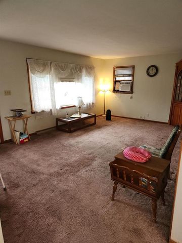 N3019 Smokey Hollow Road, Poynette, WI 53955