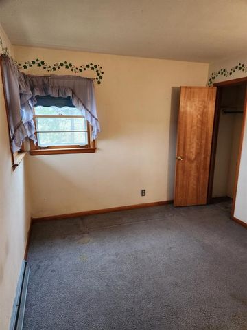 N3019 Smokey Hollow Road, Poynette, WI 53955