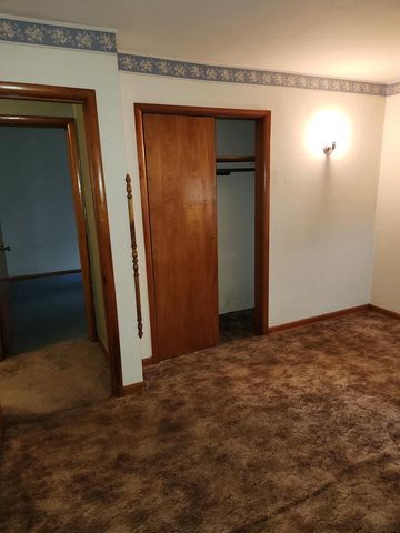 N3019 Smokey Hollow Road, Poynette, WI 53955