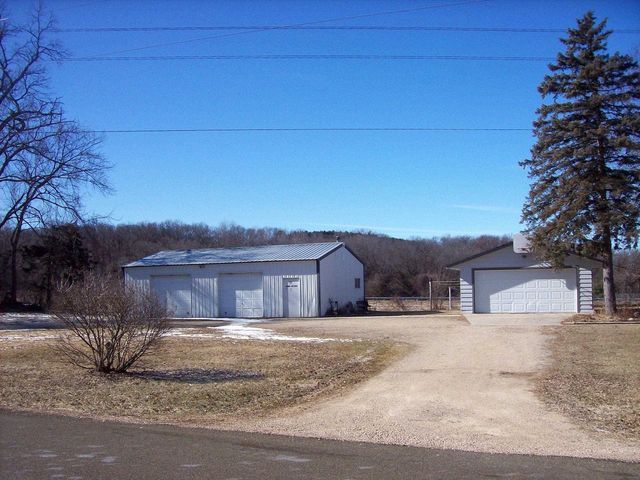 N3019 Smokey Hollow Road, Poynette, WI 53955