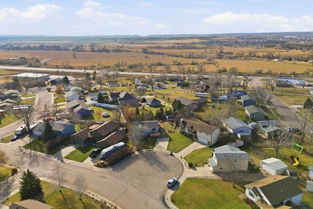 4855 JOHNSTON DR, Rapid City, SD 57703
