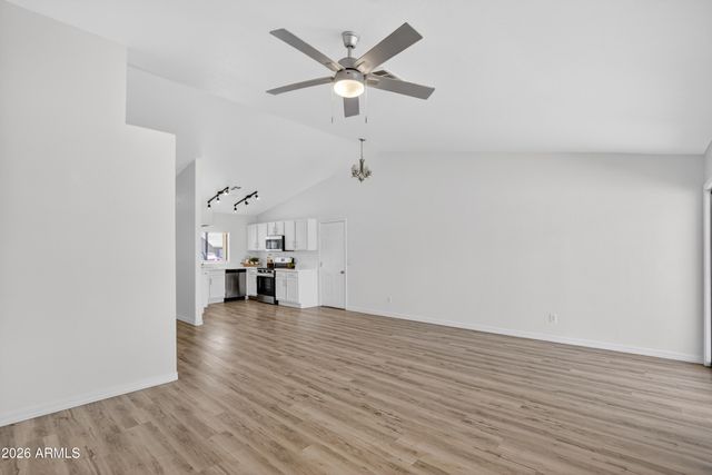 690 E OSAGE Avenue, Apache Junction, AZ 85119