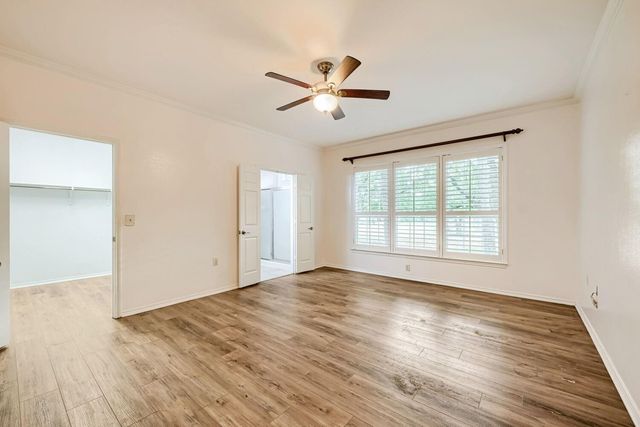 532 Farm Hill DR, Georgetown, TX 78633