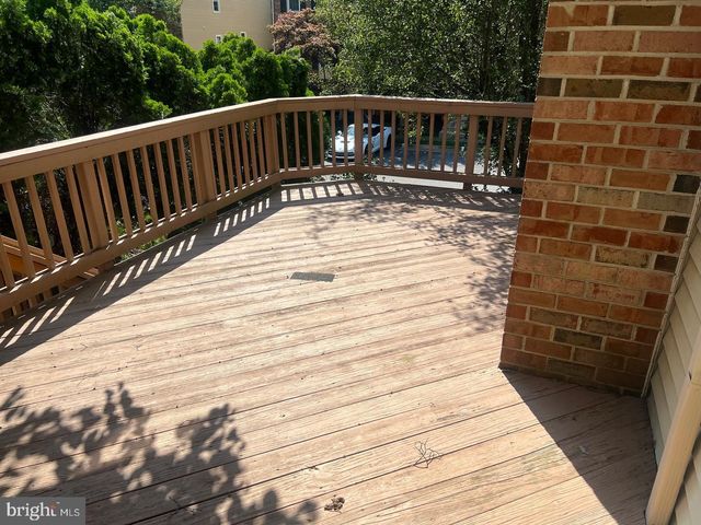 6830 WILD ROSE CT, Springfield, VA 22152