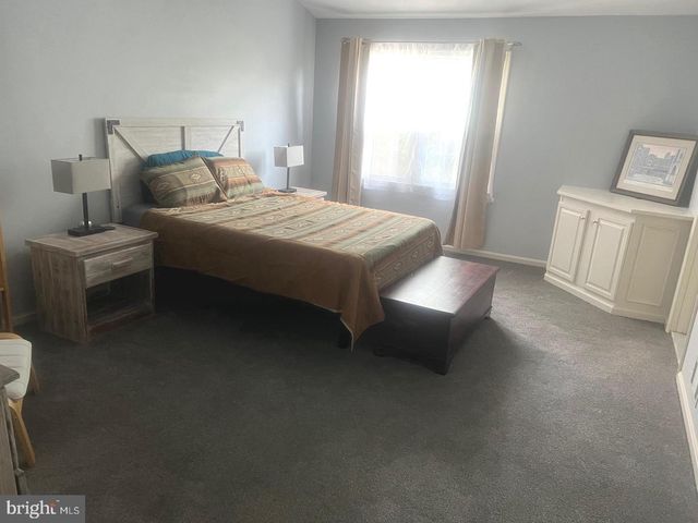 6830 WILD ROSE CT, Springfield, VA 22152