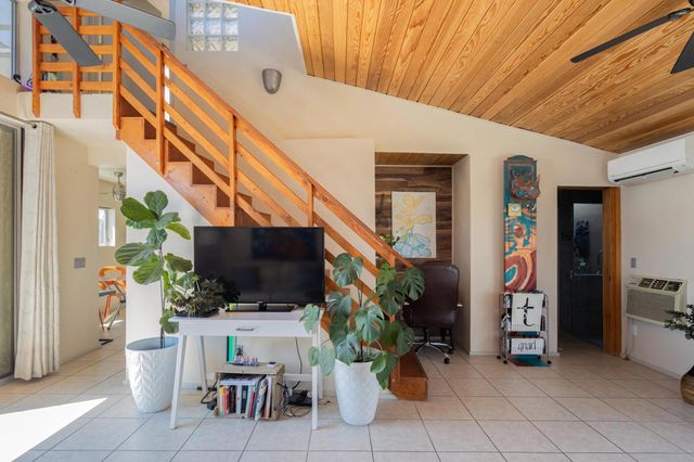 610 S Camino Real, Palm Springs, CA 92264