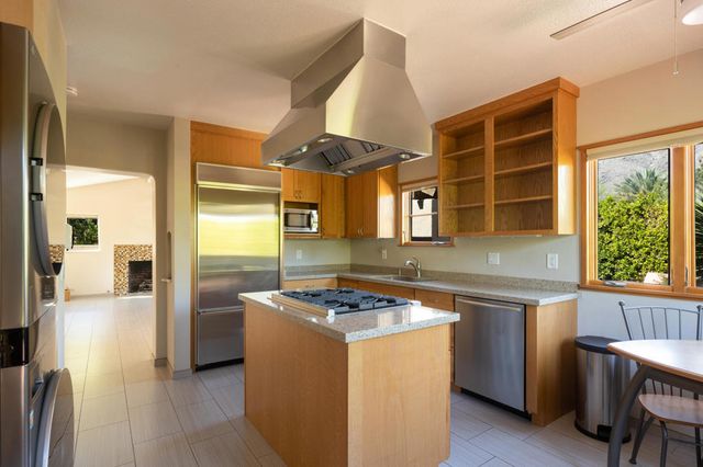 610 S Camino Real, Palm Springs, CA 92264