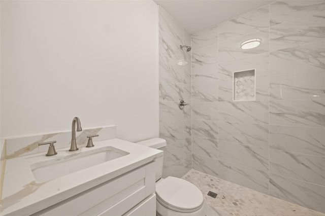 2723 Castledale Drive, Houston, TX 77093