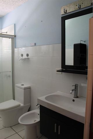 TOWN PARK APTS APTO 3 CALLE MARGINAL 3, Trujillo Alto, PR 00976
