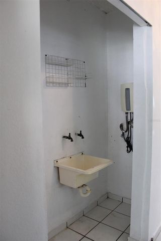 TOWN PARK APTS APTO 3 CALLE MARGINAL 3, Trujillo Alto, PR 00976
