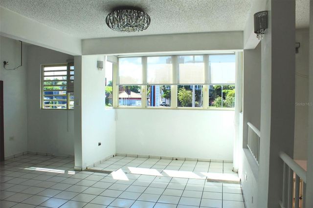 TOWN PARK APTS APTO 3 CALLE MARGINAL 3, Trujillo Alto, PR 00976