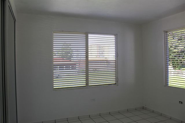 TOWN PARK APTS APTO 3 CALLE MARGINAL 3, Trujillo Alto, PR 00976