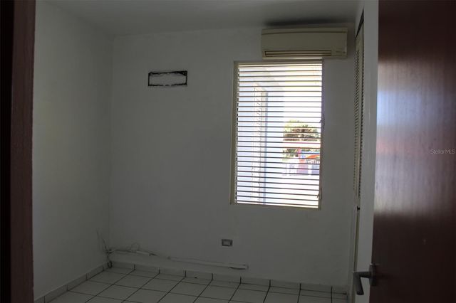 TOWN PARK APTS APTO 3 CALLE MARGINAL 3, Trujillo Alto, PR 00976