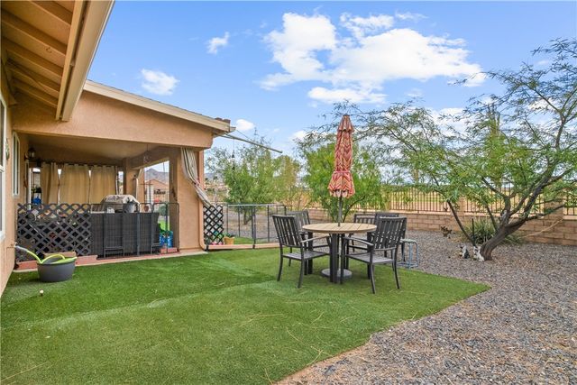 9697 N Pebble Drive, Kingman, AZ 86401