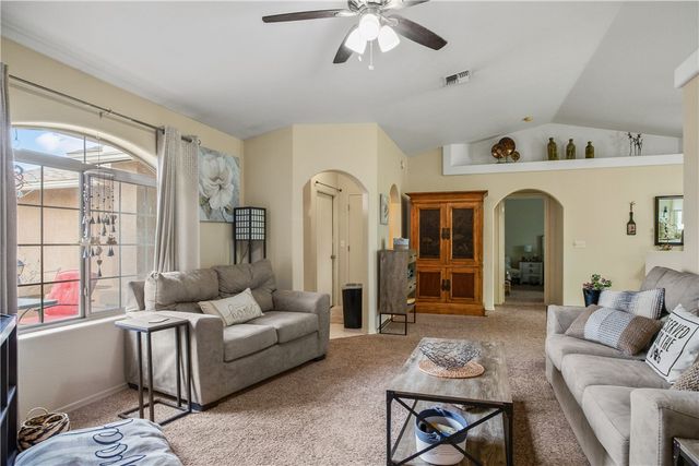 9697 N Pebble Drive, Kingman, AZ 86401