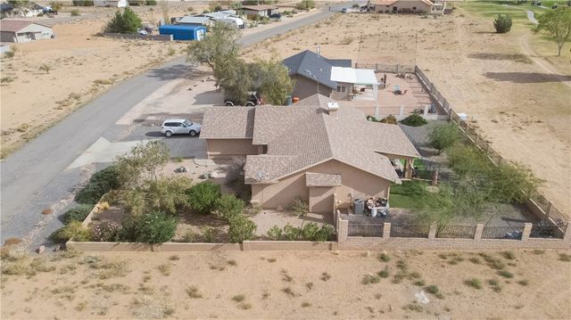 9697 N Pebble Drive, Kingman, AZ 86401