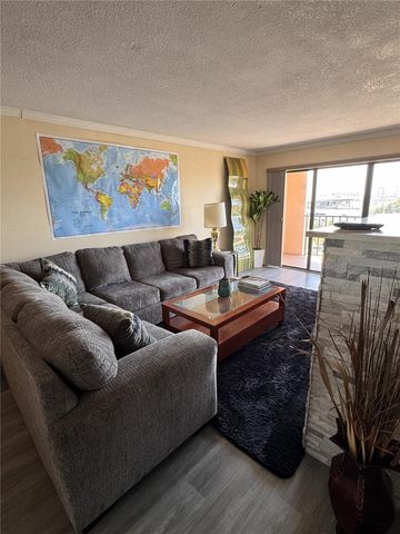51 ISLAND WAY 705, Clearwater Beach, FL 33767