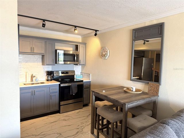 51 ISLAND WAY 705, Clearwater Beach, FL 33767