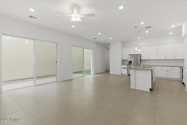 265 E BALSAM Drive, Chandler, AZ 85286