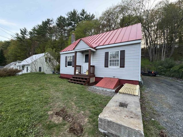 10 Randall Street, Springfield, VT 05156