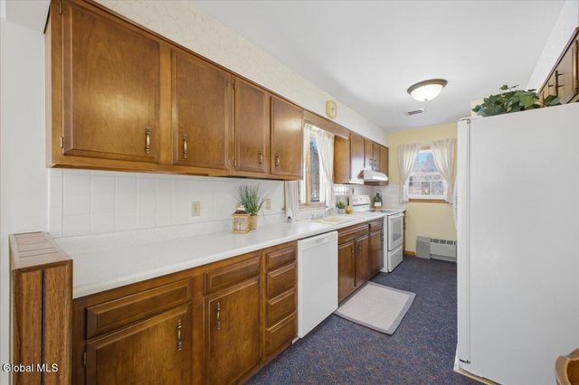 7132 Fuller Station Road, Guilderland, NY 12303