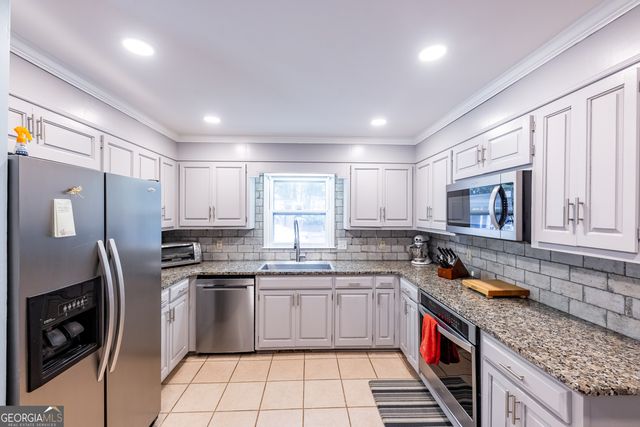 60 Dogwood Trail, Thomaston, GA 30286