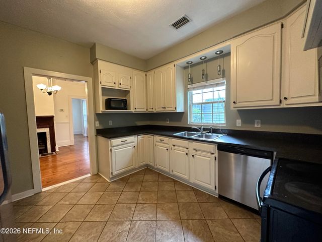 3867 HERSCHEL Street, Jacksonville, FL 32205