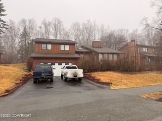 19745 S Montague Loop, Eagle River, AK 99577