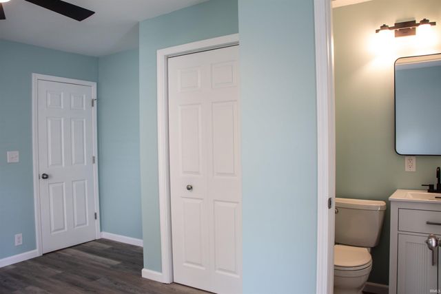 2141 Oakland Avenue, Evansville, IN 47711
