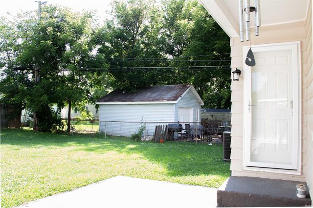 2141 Oakland Avenue, Evansville, IN 47711