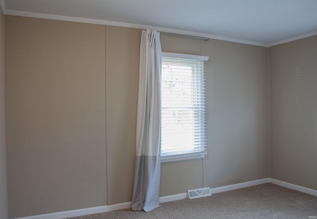 2141 Oakland Avenue, Evansville, IN 47711