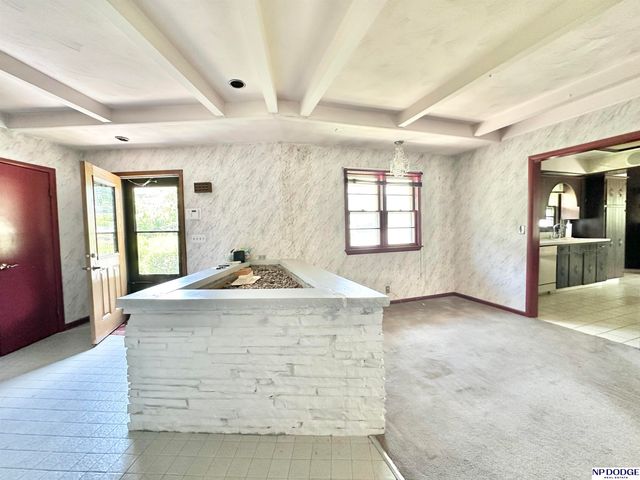 2105 S 120 Street, Omaha, NE 68144