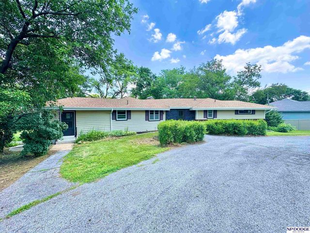 2105 S 120 Street, Omaha, NE 68144