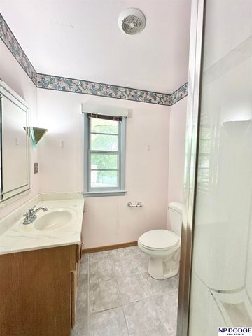 2105 S 120 Street, Omaha, NE 68144