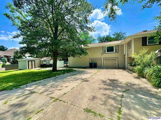 2105 S 120 Street, Omaha, NE 68144