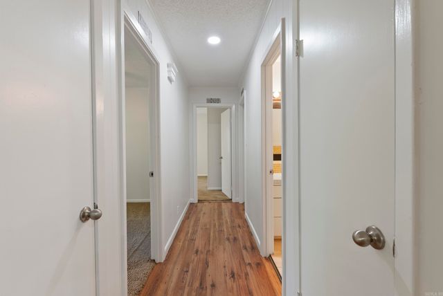 32 S Pego Way, Hot Springs Village, AR 71909