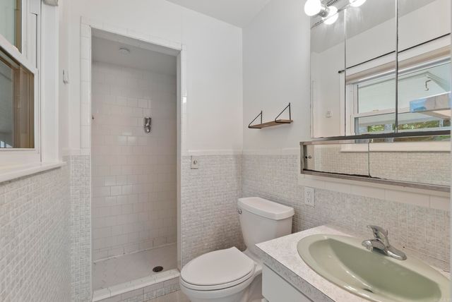 32 S Pego Way, Hot Springs Village, AR 71909