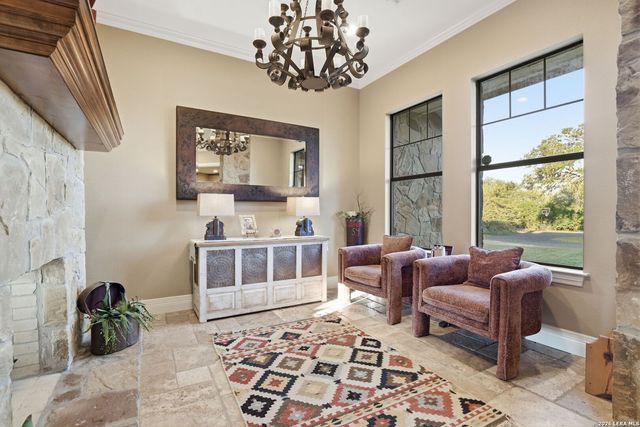 204 SEEWALD RD, Boerne, TX 78006