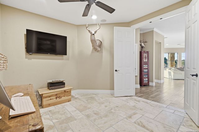 204 SEEWALD RD, Boerne, TX 78006