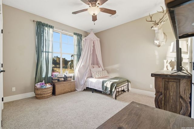 204 SEEWALD RD, Boerne, TX 78006