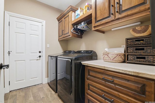 204 SEEWALD RD, Boerne, TX 78006