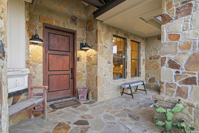 204 SEEWALD RD, Boerne, TX 78006
