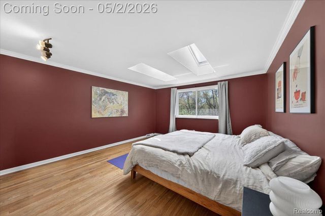 7025 Cedarbank Drive, West Bloomfield Charter Township, MI 48324