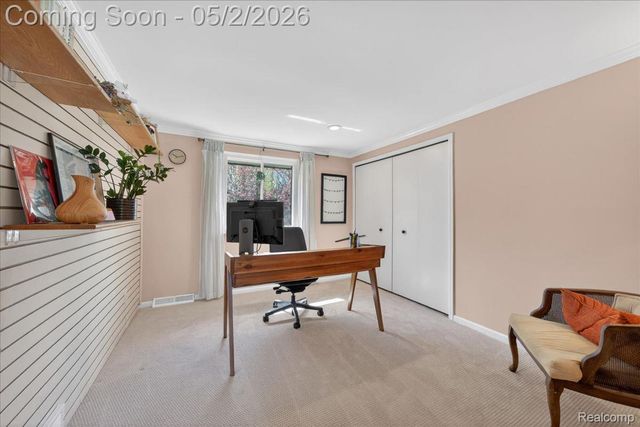 7025 Cedarbank Drive, West Bloomfield Charter Township, MI 48324
