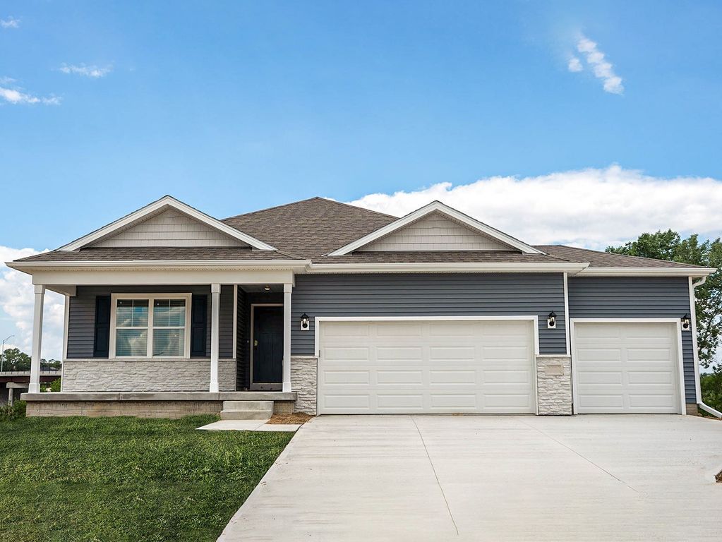 1415 Mallard Lane, Waukee, IA 50263