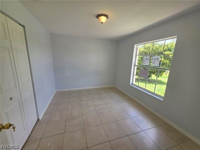 2422 Vernon AVE S, Lehigh Acres, FL 33973