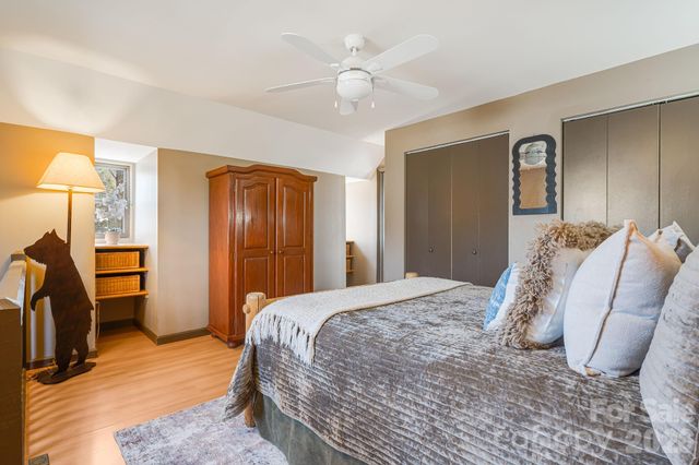 41 Gold Anchor Lane, Black Mountain, NC 28711