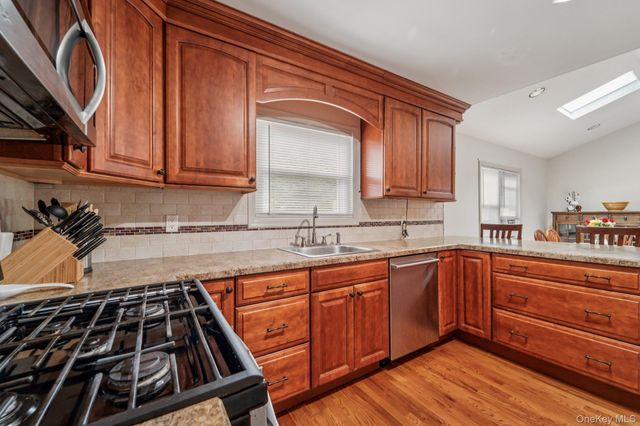 10 Ward Street, Suffern, NY 10901