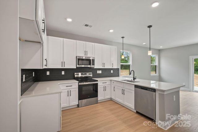 1619 Chambers Avenue, Kannapolis, NC 28083