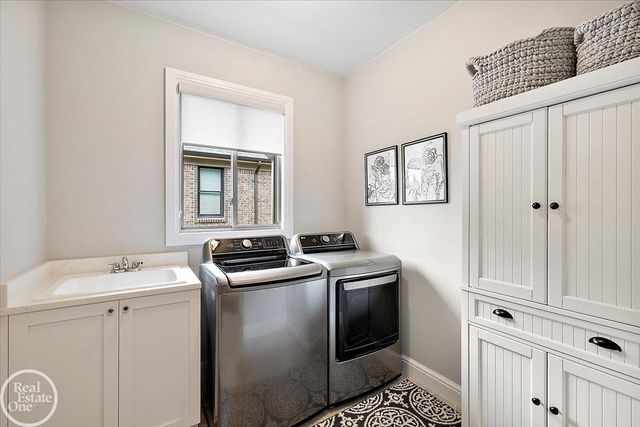 50059 Anita Way N. Drive, Macomb Twp, MI 48044